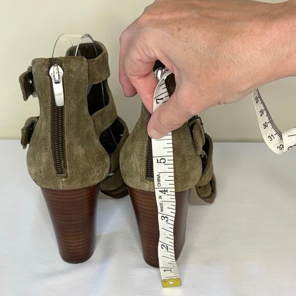 Mark Fisher Calinda Sandals Women's 8.5 | Olive Green | Suede Block Heel | NWOT - Picture 9 of 10